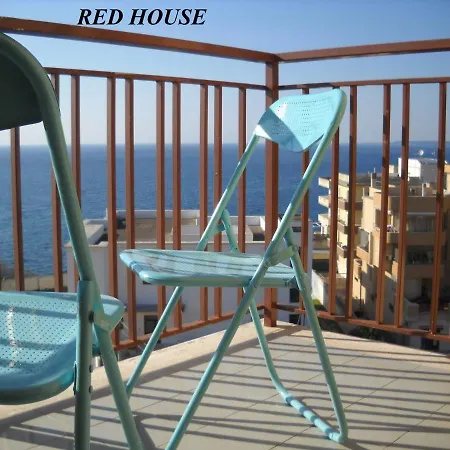 Red House 別荘 *